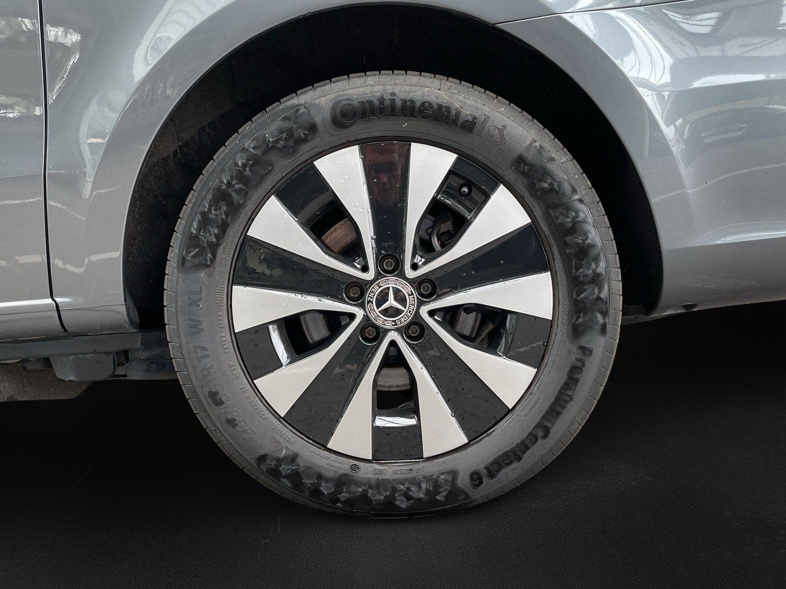 Fahrzeugabbildung Mercedes-Benz V 300 D Edition