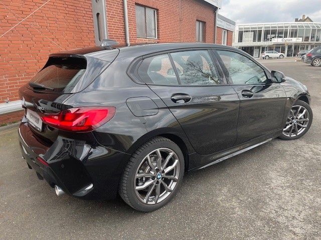 Fahrzeugabbildung BMW 120i M Sportpaket