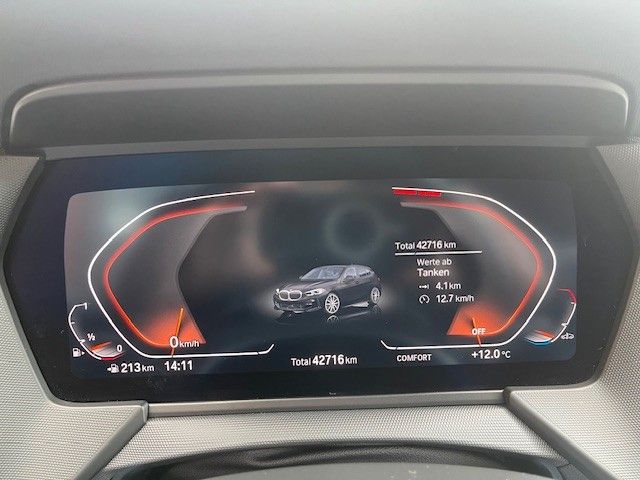Fahrzeugabbildung BMW 120i M Sportpaket