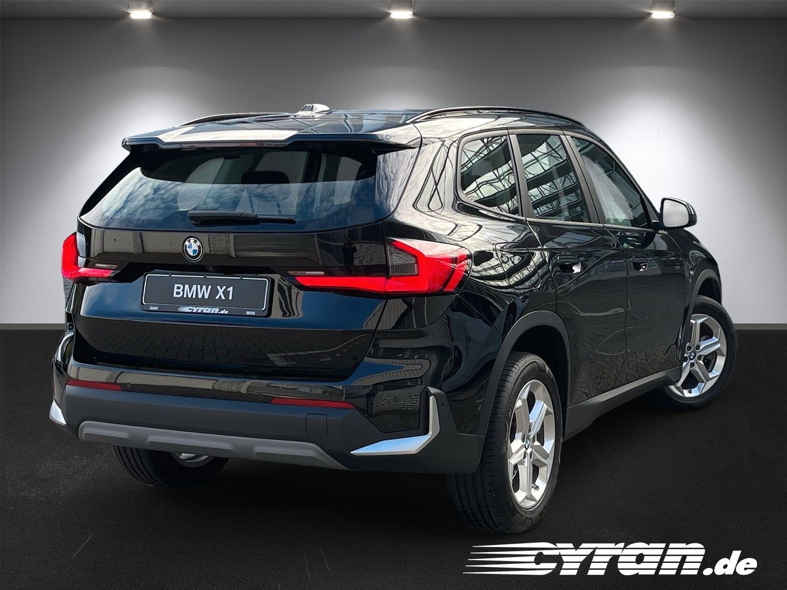 Fahrzeugabbildung BMW X1 sDrive 20 i