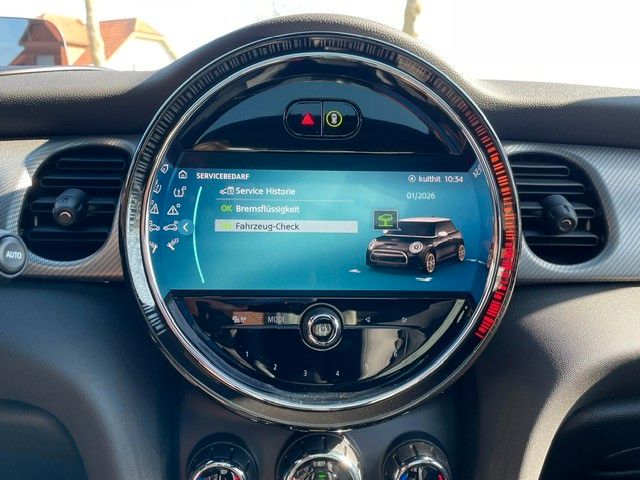 Fahrzeugabbildung MINI COOPER SE Yours Trim