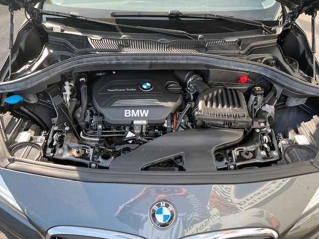 Fahrzeugabbildung BMW Active Tourer 218 d Luxury Line