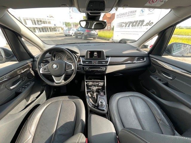 Fahrzeugabbildung BMW Active Tourer 218 d Luxury Line