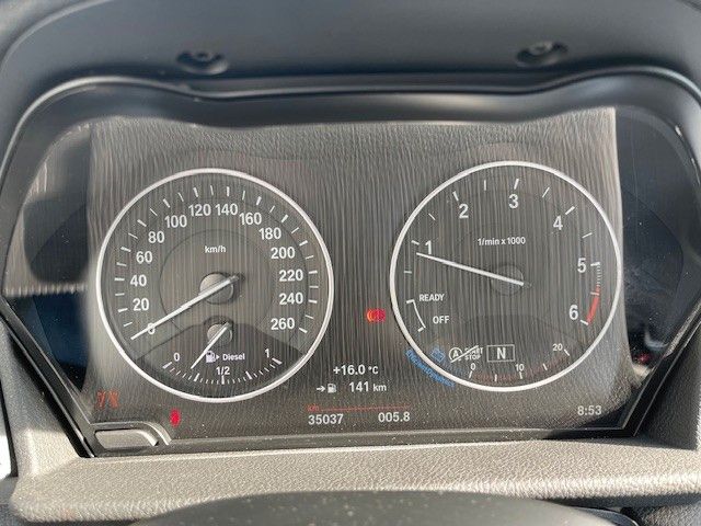 Fahrzeugabbildung BMW Active Tourer 218 d Luxury Line