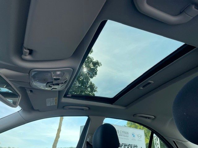 Fahrzeugabbildung Mercedes-Benz C 180 Lim. Elegance Rentnerfahrzeug