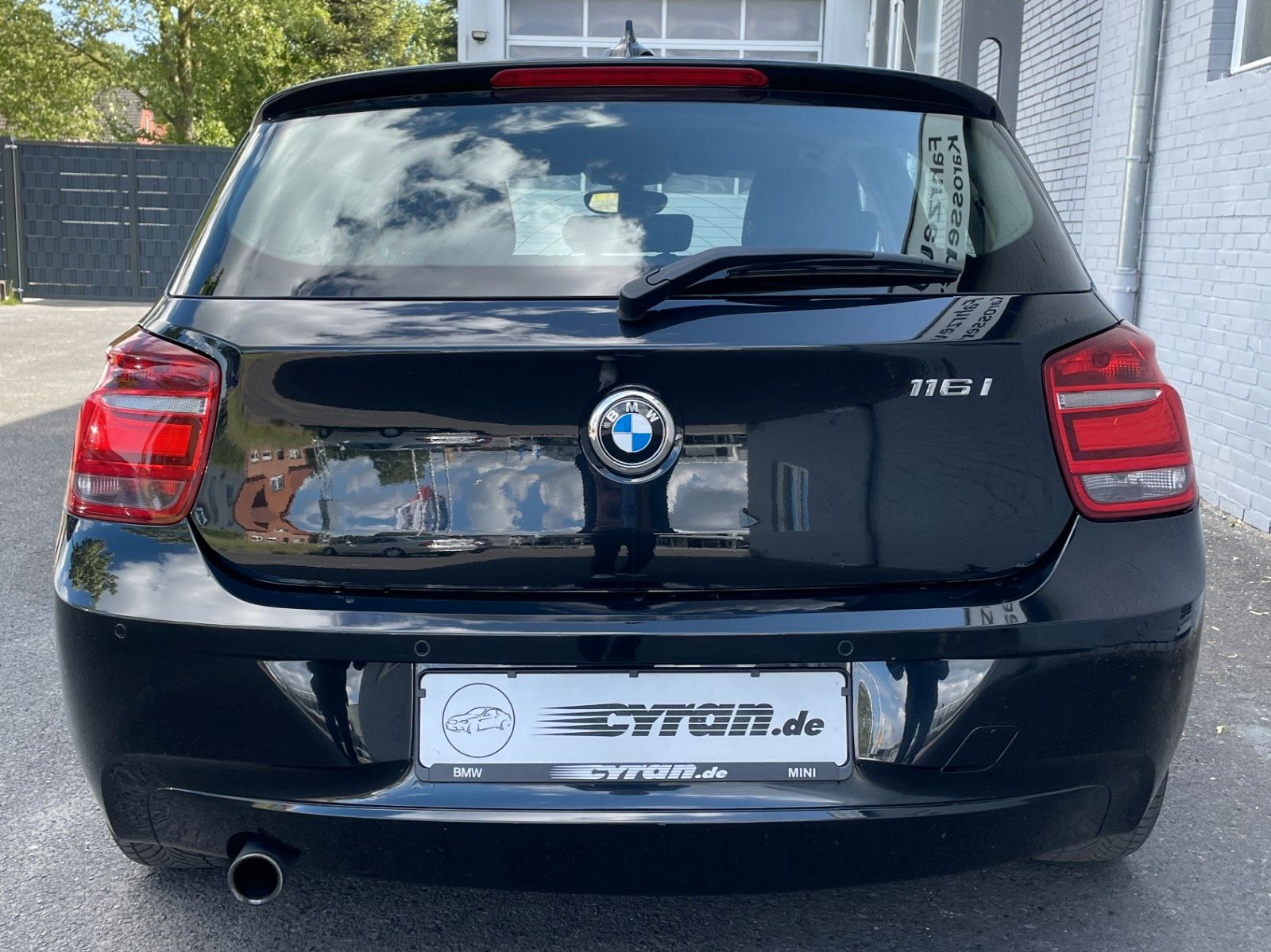 Fahrzeugabbildung BMW 116i