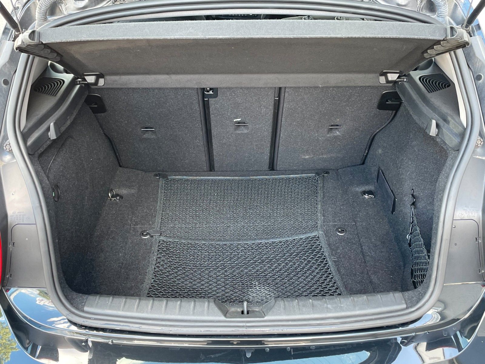 Fahrzeugabbildung BMW 116i