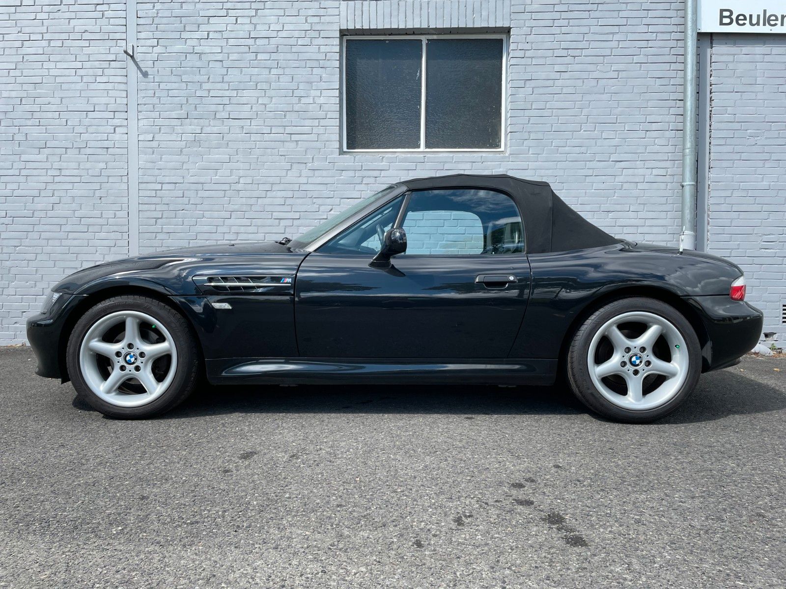 Fahrzeugabbildung BMW Z3 Cabriolet