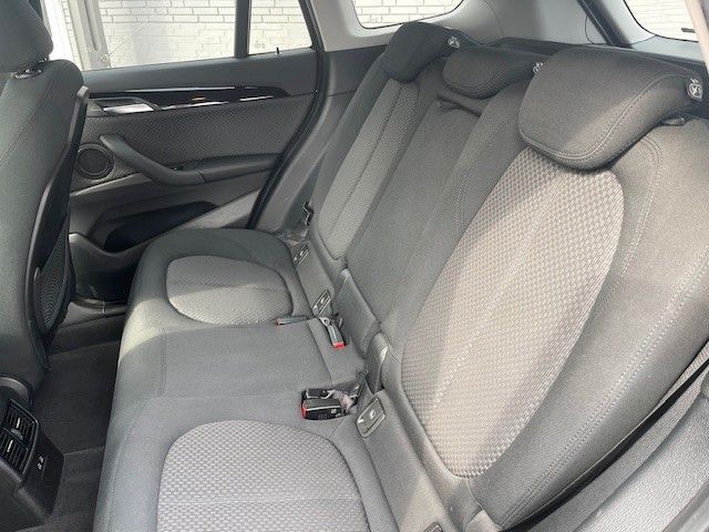 Fahrzeugabbildung BMW X1 xDrive 25 e Advantage LED AHK NAVI