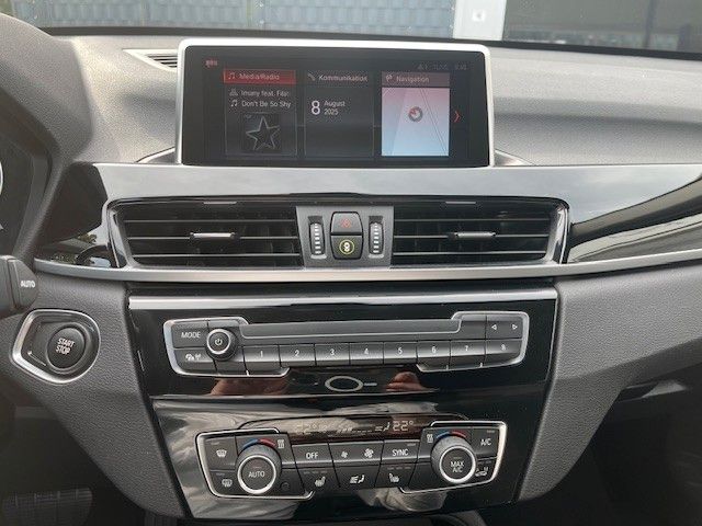 Fahrzeugabbildung BMW X1 xDrive 25 e Advantage LED AHK NAVI