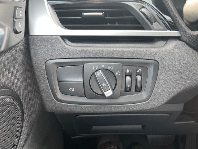 Fahrzeugabbildung BMW X1 xDrive 25 e Advantage LED AHK NAVI