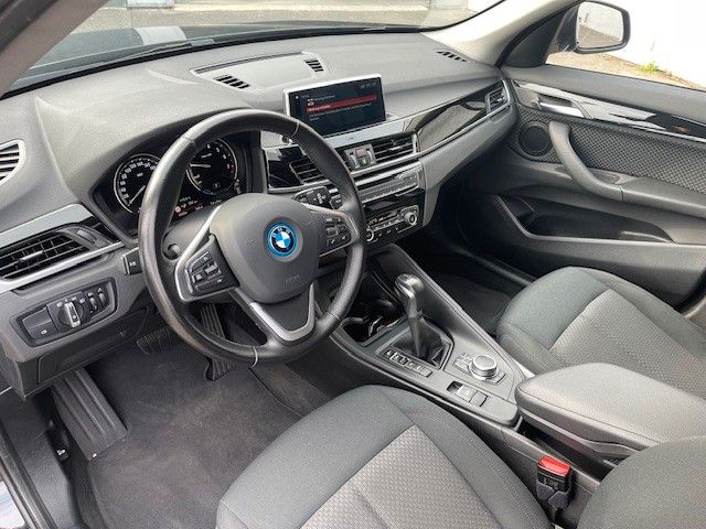 Fahrzeugabbildung BMW X1 xDrive 25 e Advantage LED AHK NAVI