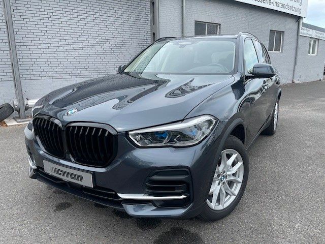 BMW X5 xDrive 30d LASER HUD uvm.