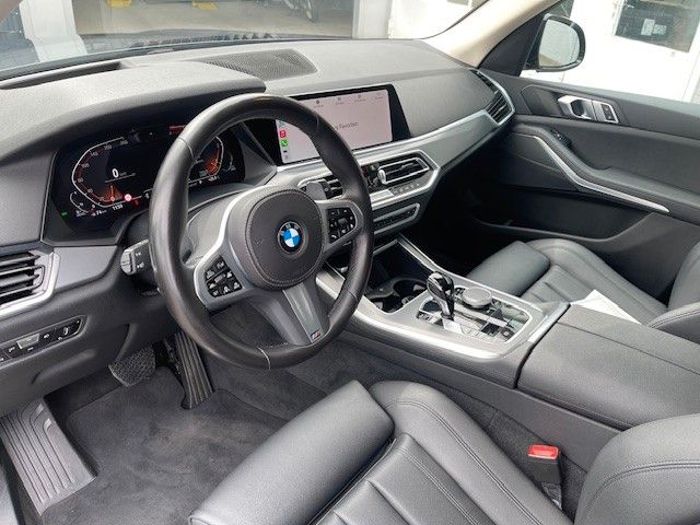 Fahrzeugabbildung BMW X5 xDrive 30d LASER HUD uvm.