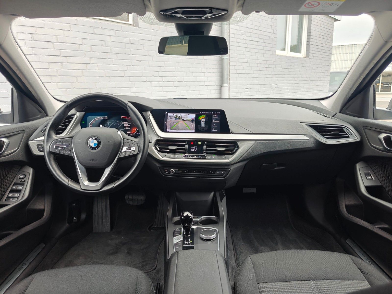 Fahrzeugabbildung BMW 116d Advantage