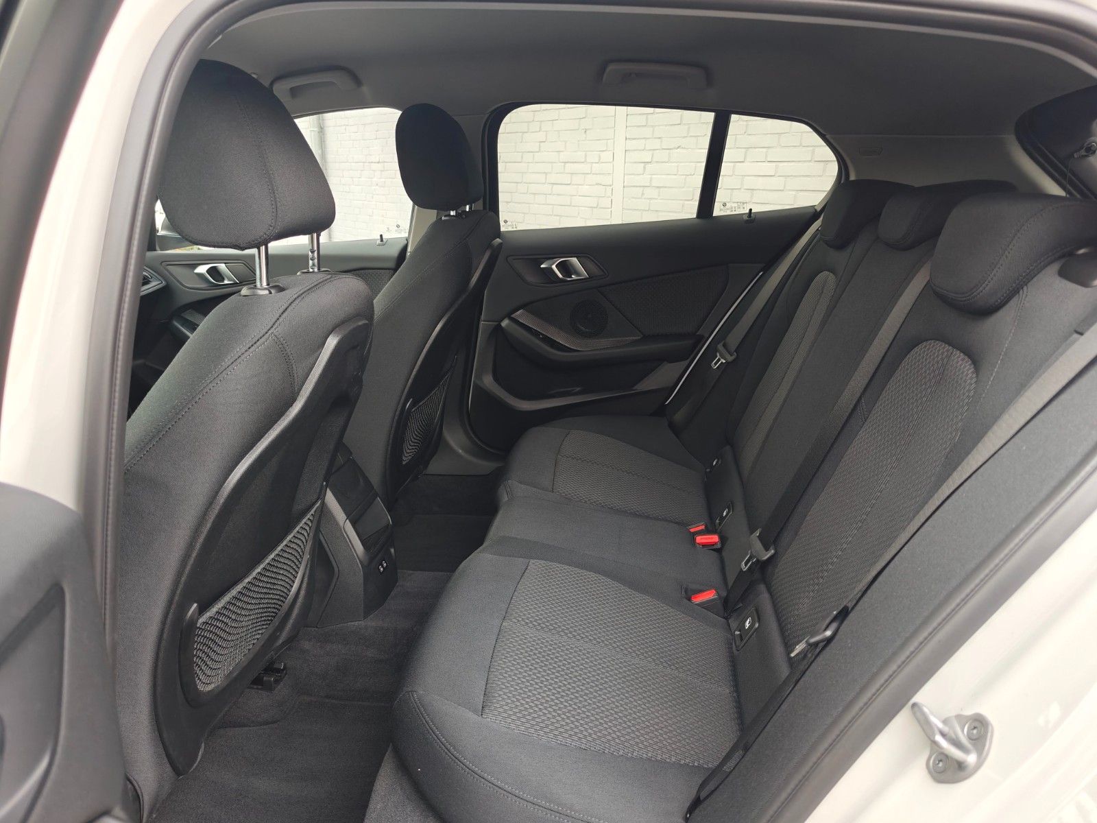Fahrzeugabbildung BMW 116d Advantage