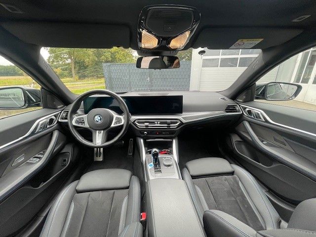 Fahrzeugabbildung BMW i4 Gran Coupe 35 eDrive M Sport