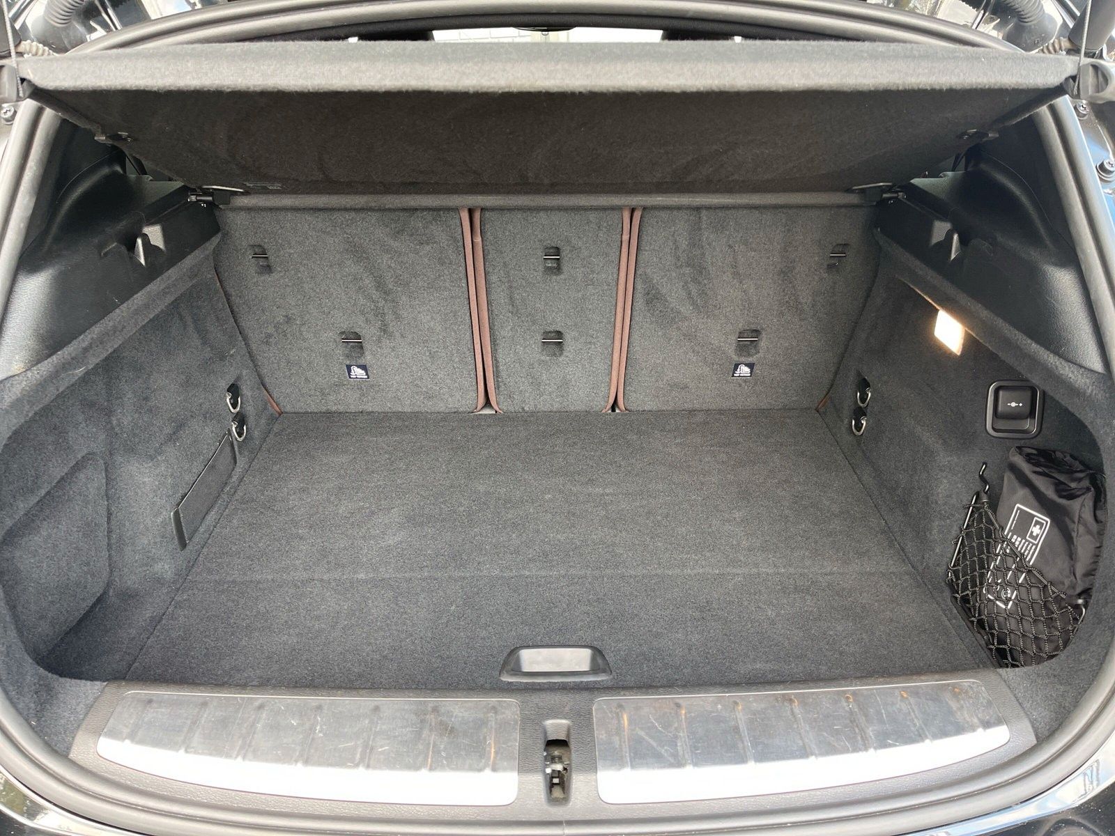 Fahrzeugabbildung BMW X2 M35i xDrive M Sportpaket