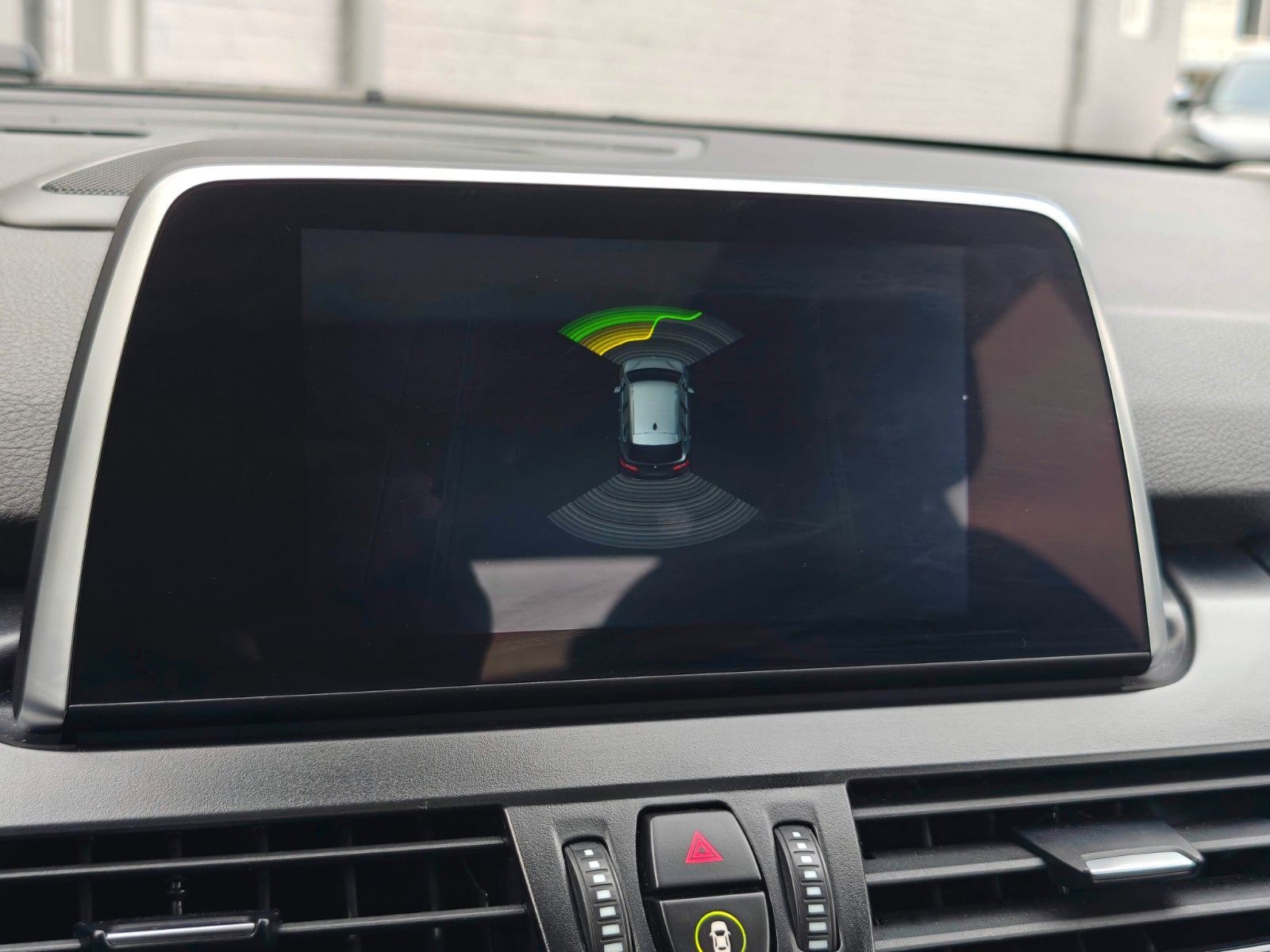 Fahrzeugabbildung BMW 216 Active Tourer