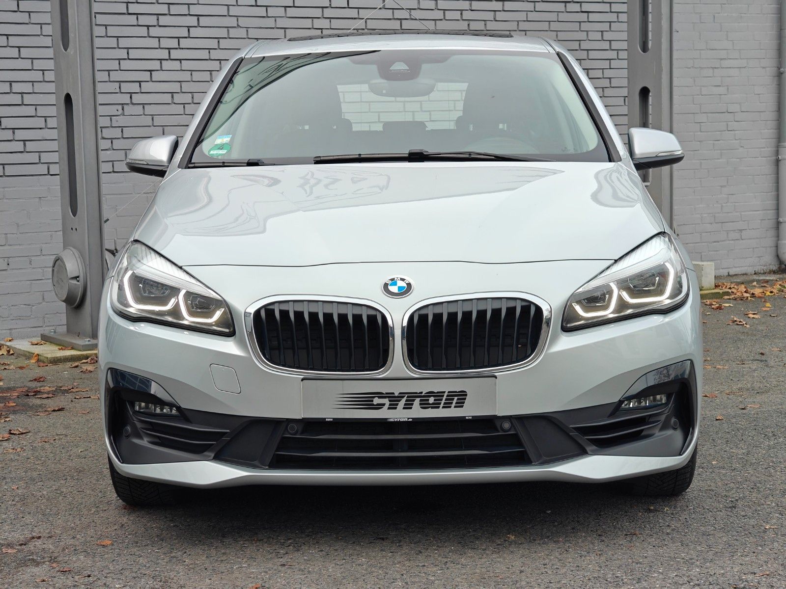 Fahrzeugabbildung BMW 216 Active Tourer