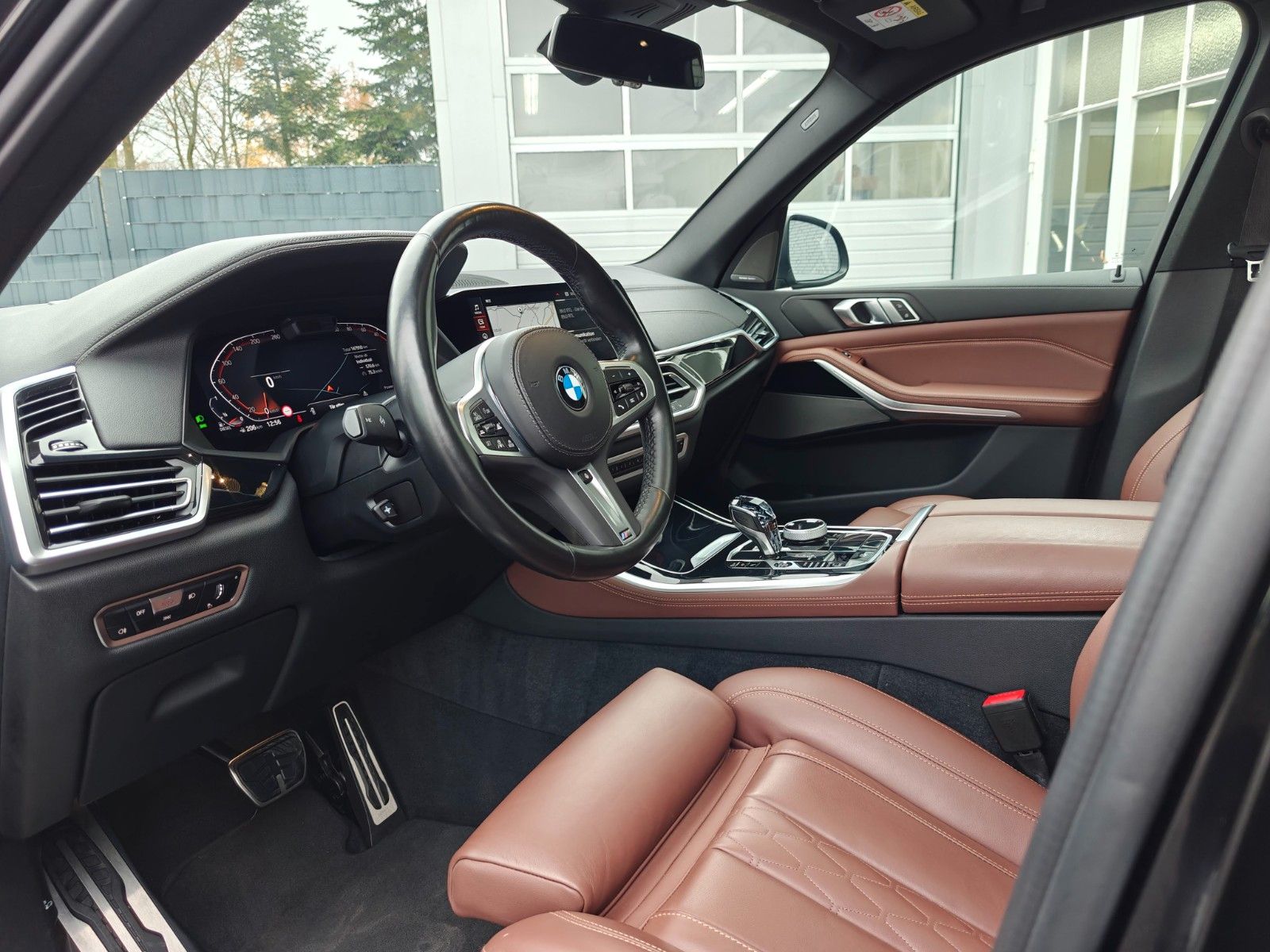 Fahrzeugabbildung BMW X5 xDrive 30d M Sport