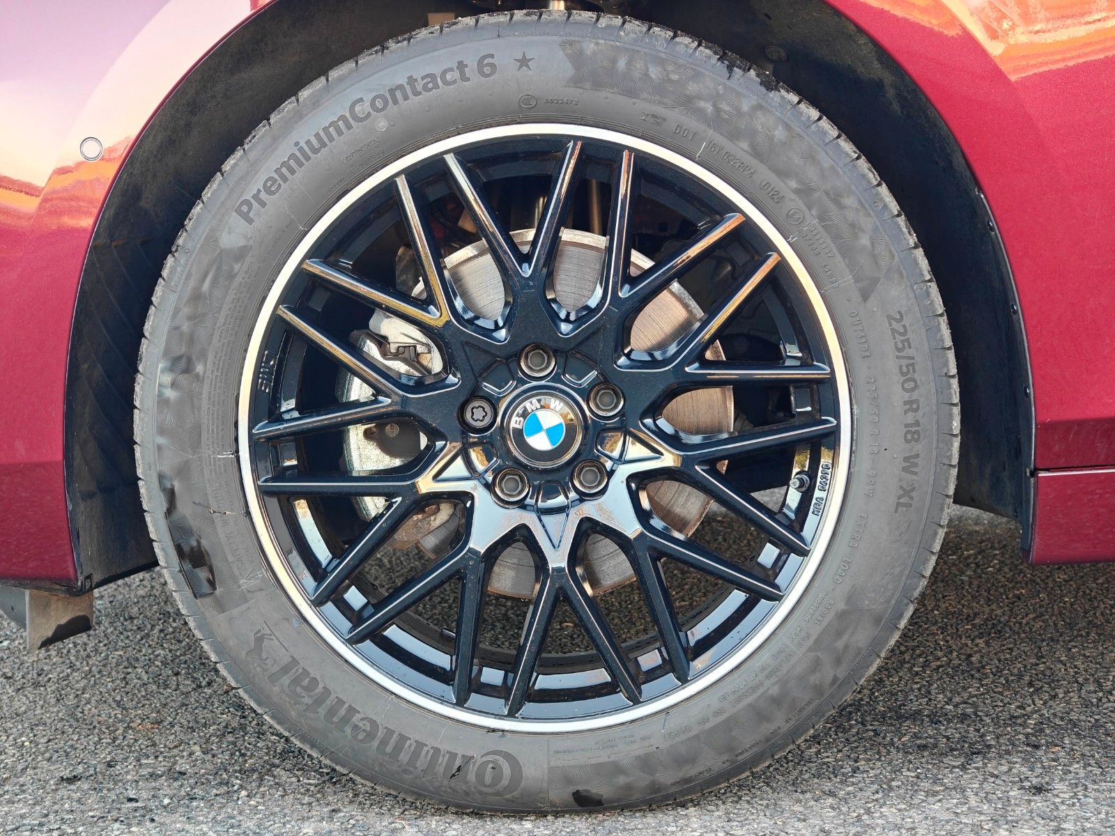 Fahrzeugabbildung BMW 218i Active Tourer