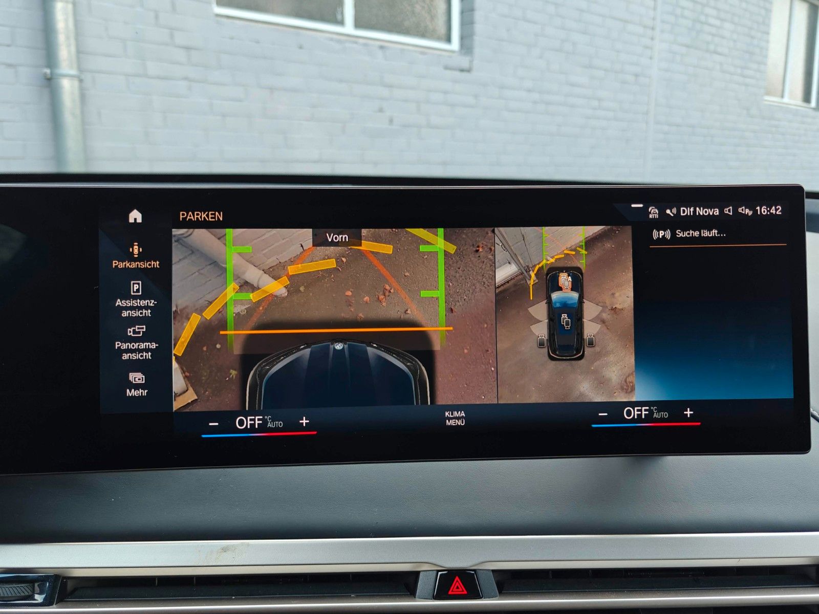 Fahrzeugabbildung BMW iX 40 xDrive