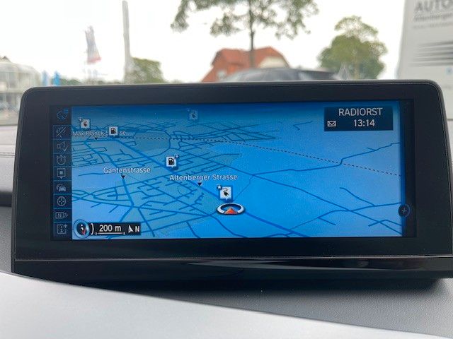 Fahrzeugabbildung BMW i8 Coupe Pure Impulse