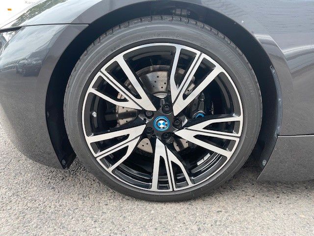 Fahrzeugabbildung BMW i8 Coupe Pure Impulse