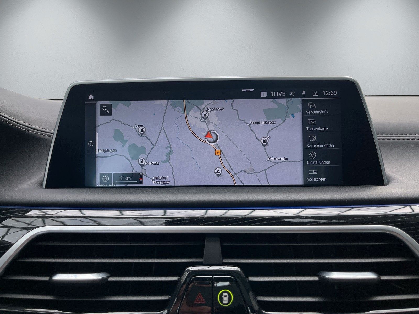 Fahrzeugabbildung BMW 750 i xDrive M Sport
