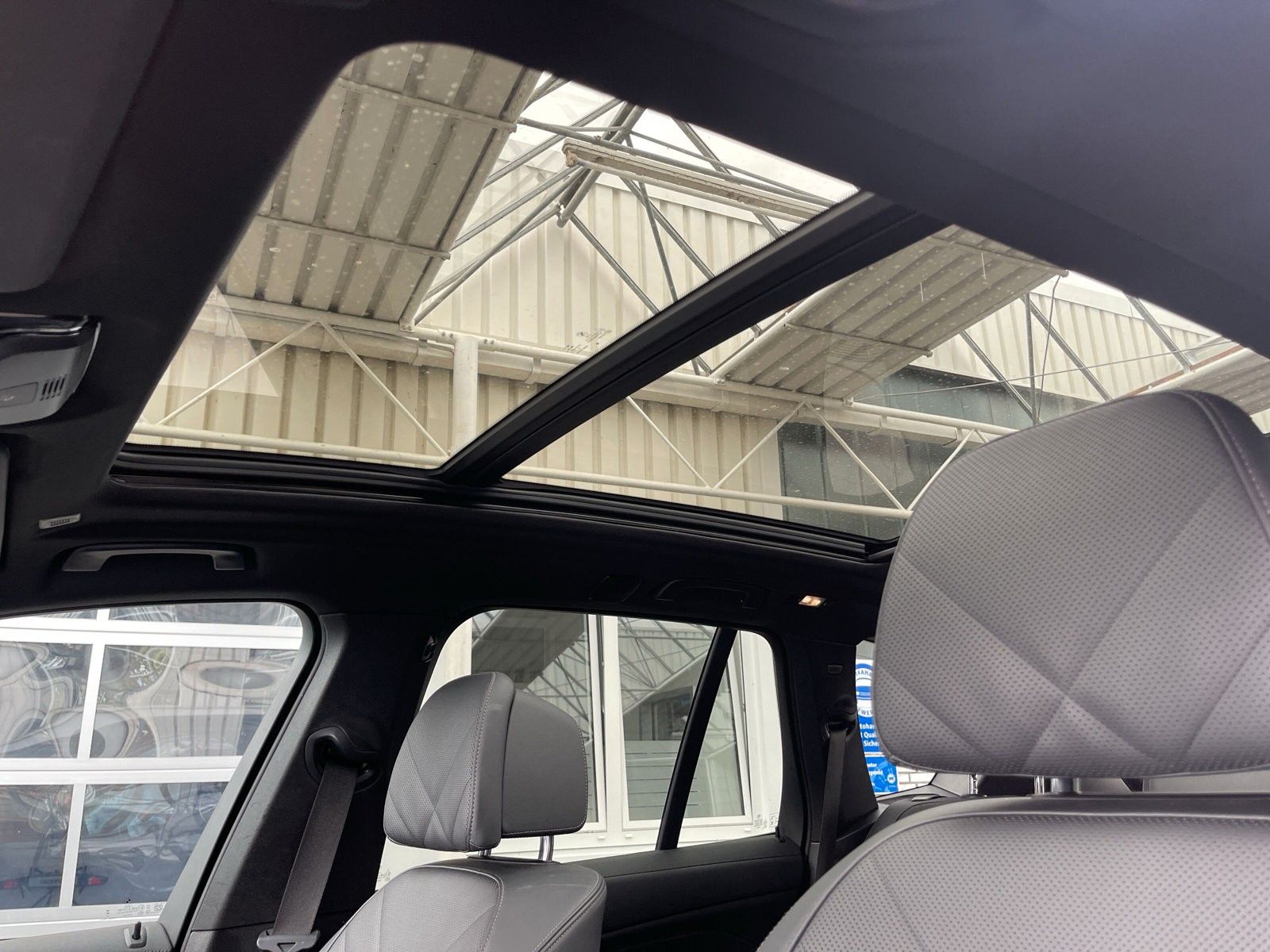 Fahrzeugabbildung BMW X5 xDrive 30 d M Sport