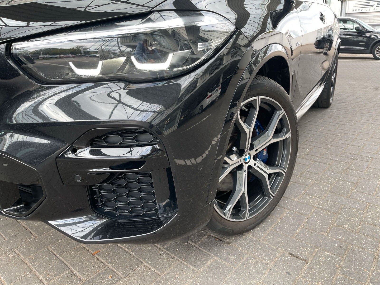 Fahrzeugabbildung BMW X5 xDrive 30 d M Sport