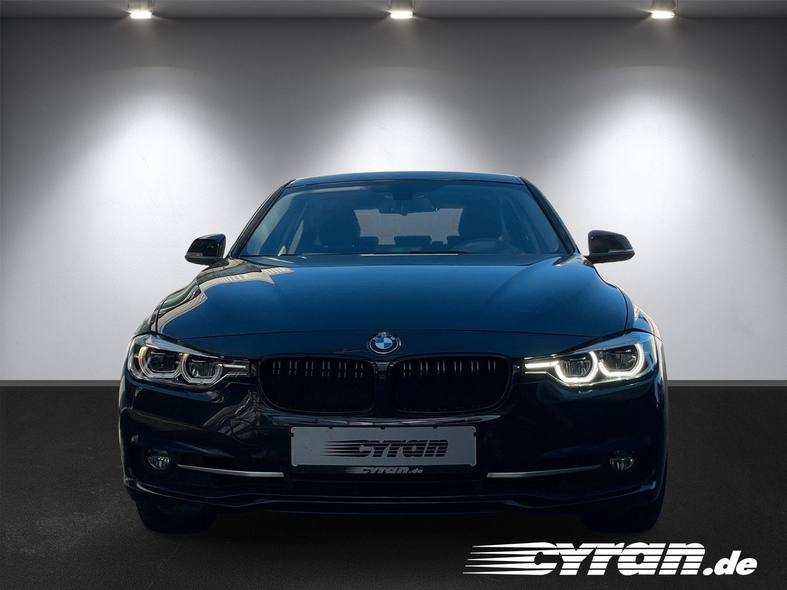 Fahrzeugabbildung BMW 320 i Limousine Sport Line