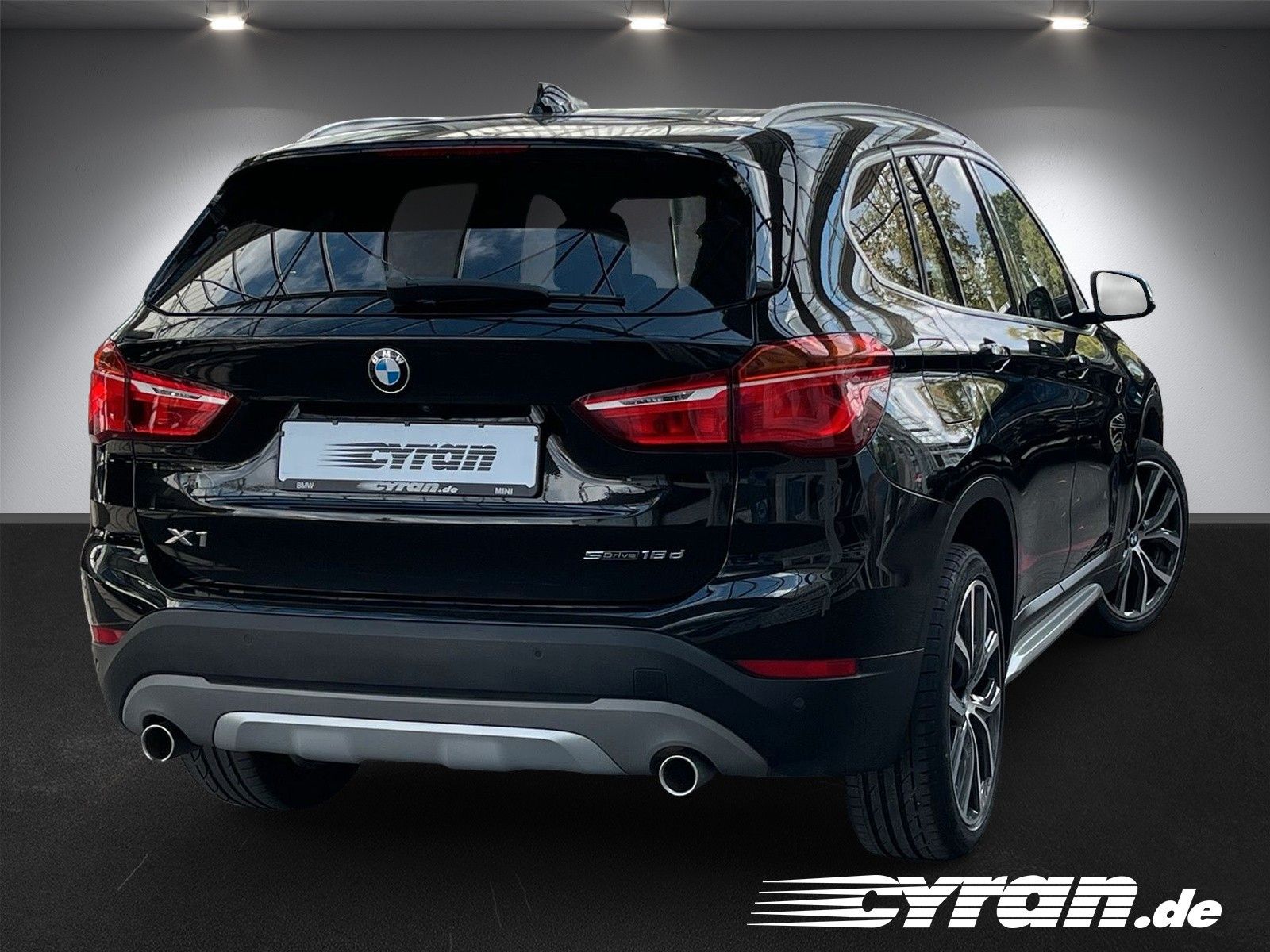 Fahrzeugabbildung BMW X1 sDrive 18 d xLine