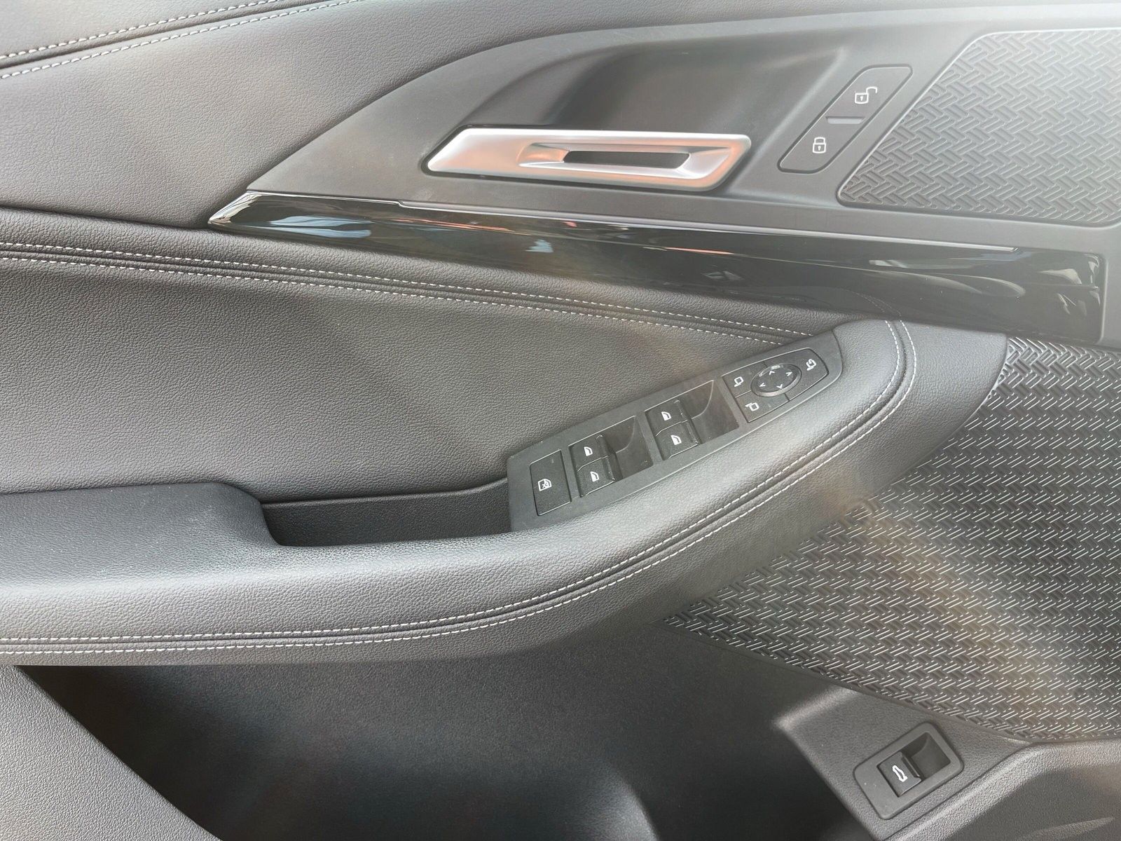 Fahrzeugabbildung BMW Active Tourer 218 i Luxury Line