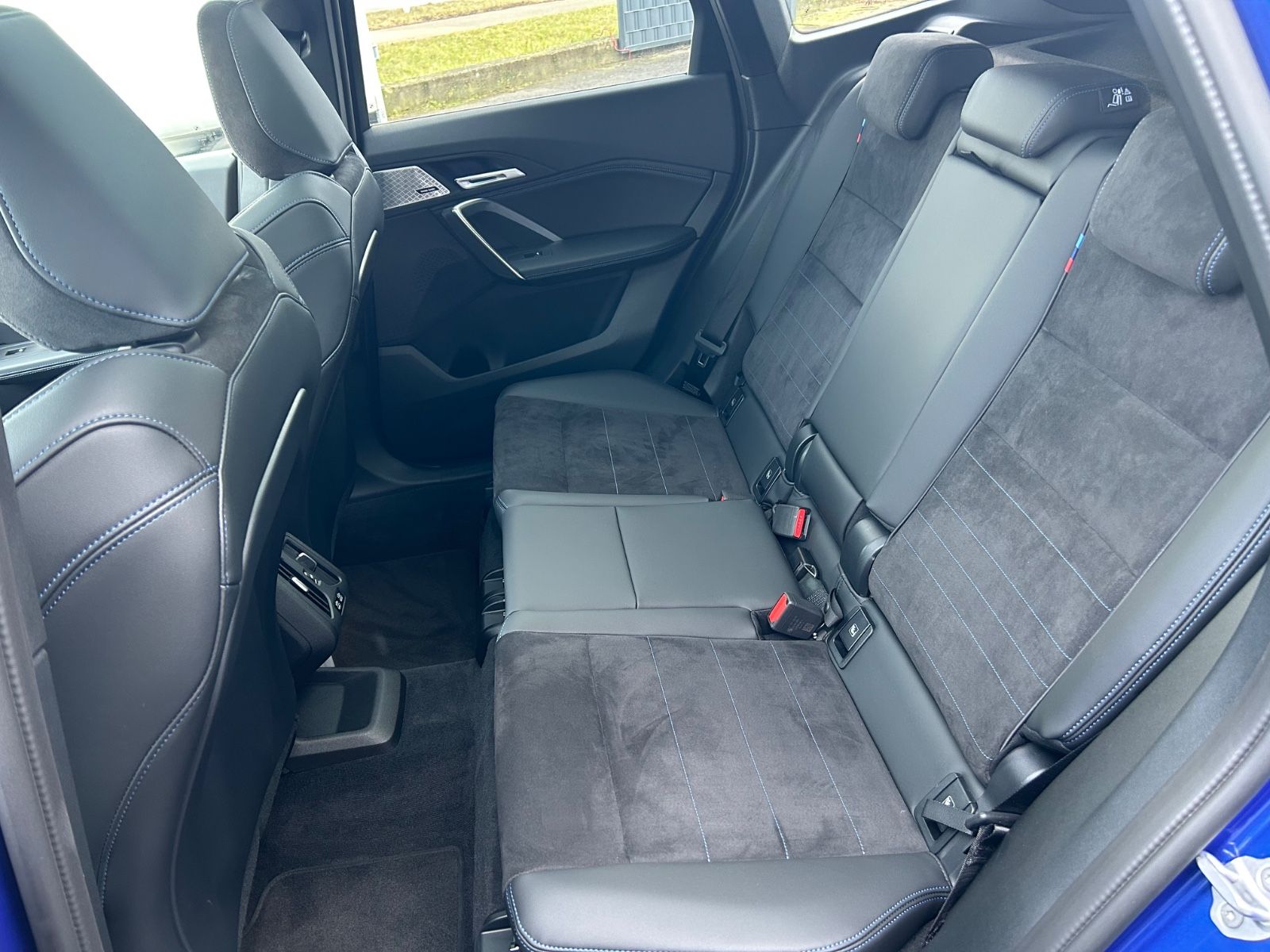 Fahrzeugabbildung BMW X1 20i sDrive M Sport