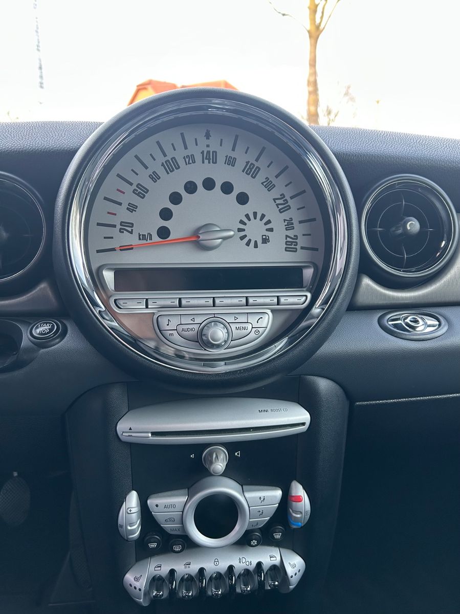 Fahrzeugabbildung MINI Cooper Cabrio