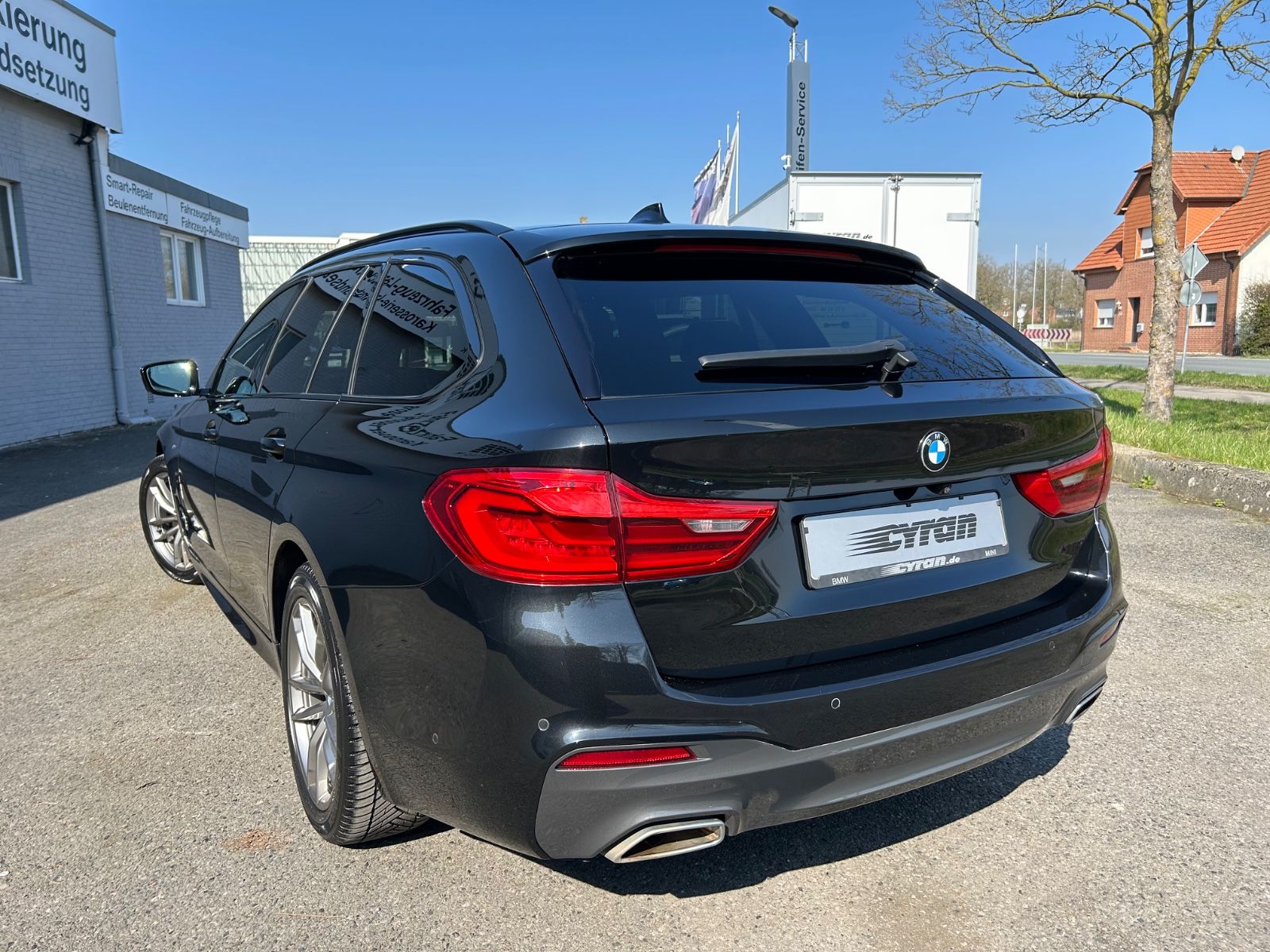 Fahrzeugabbildung BMW 520d M Sport Touring