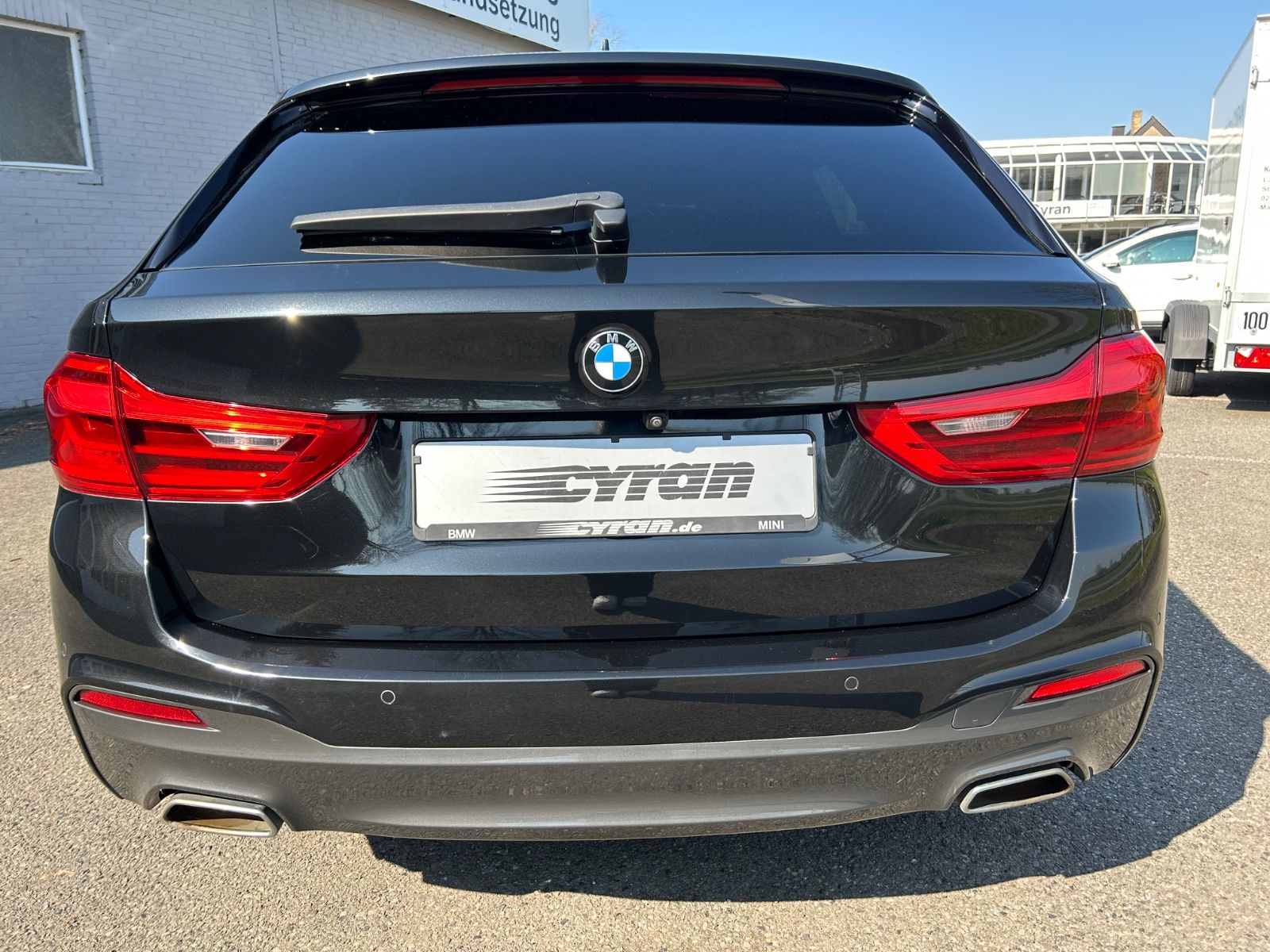 Fahrzeugabbildung BMW 520d M Sport Touring