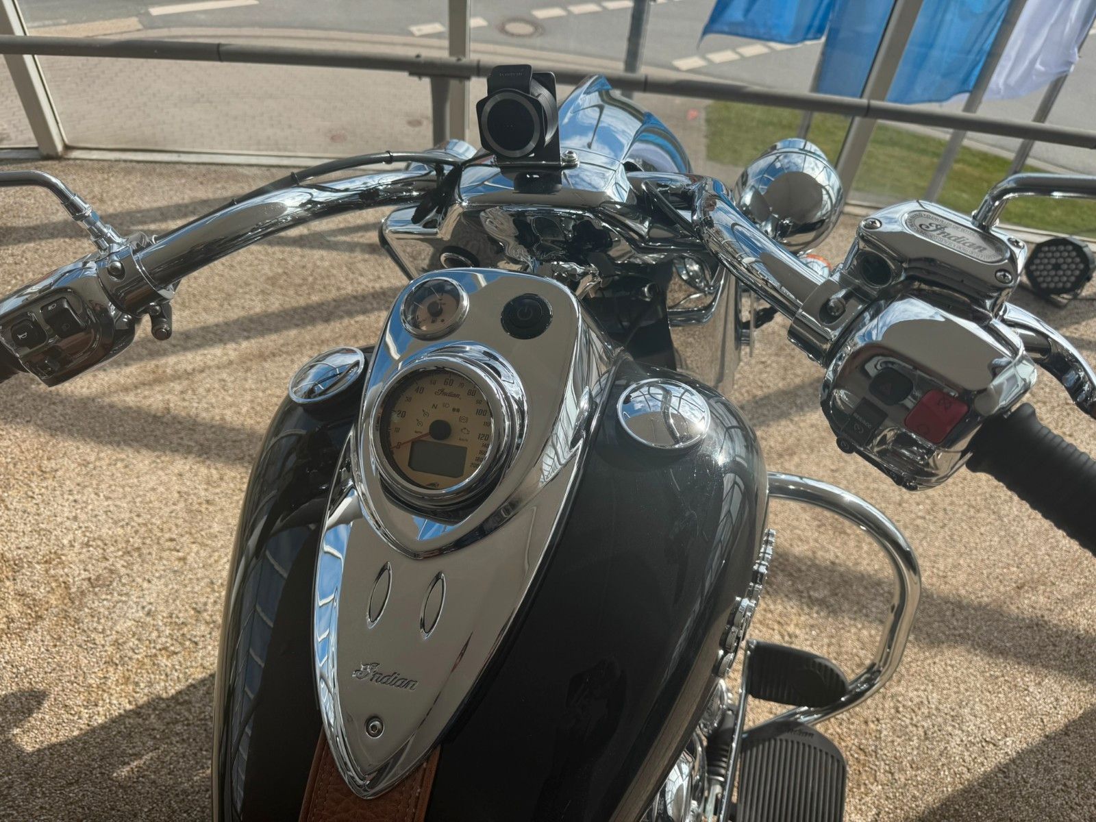 Fahrzeugabbildung Indian CHIEF VINTAGE Top Zustand - Top Ausstattung