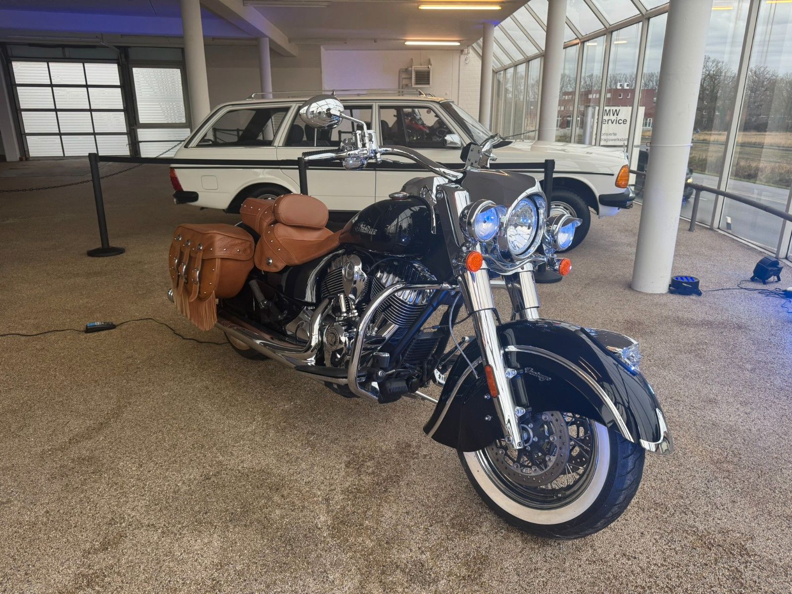 Fahrzeugabbildung Indian CHIEF VINTAGE Top Zustand - Top Ausstattung