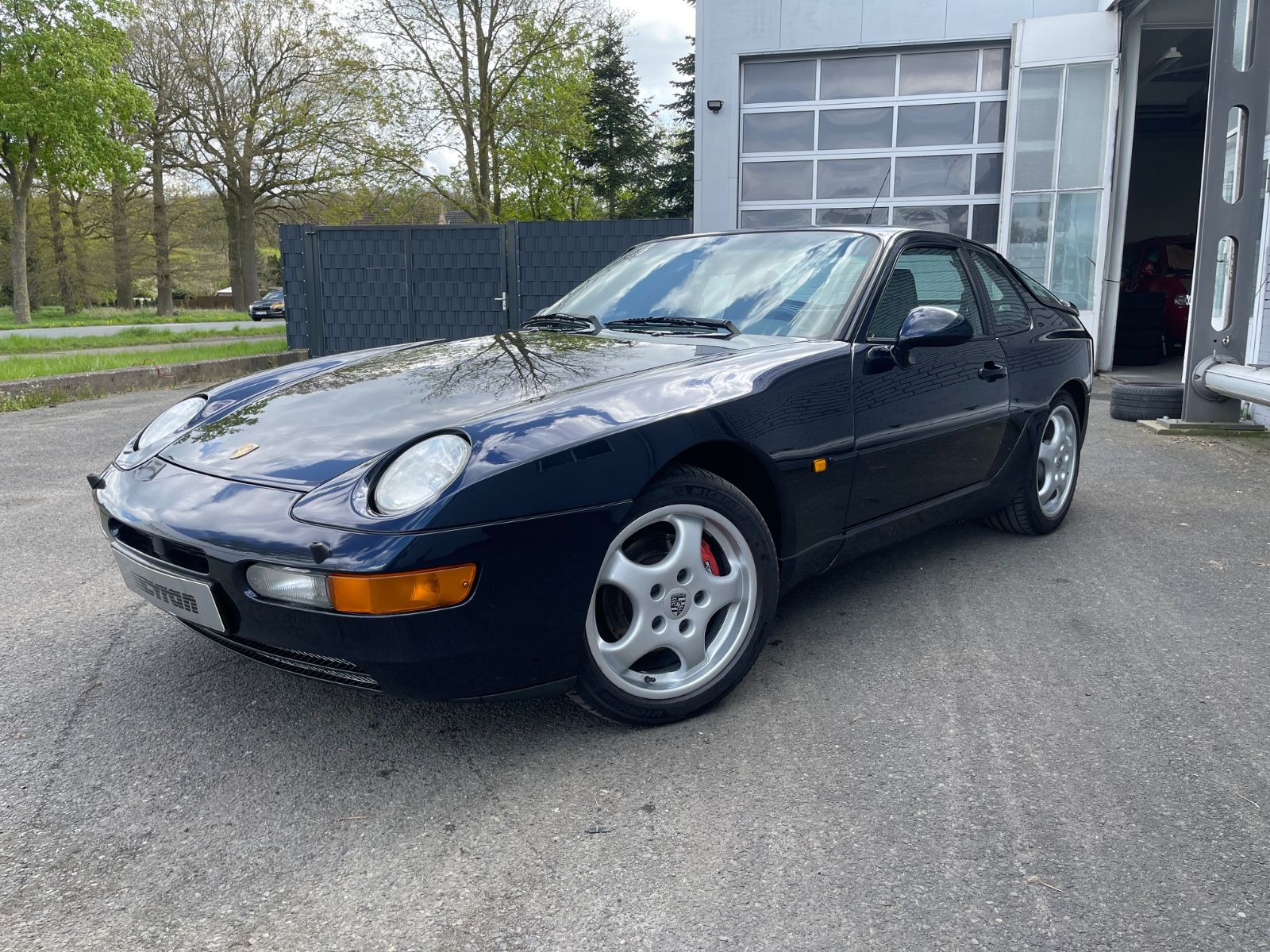 Porsche 968 Coupe
