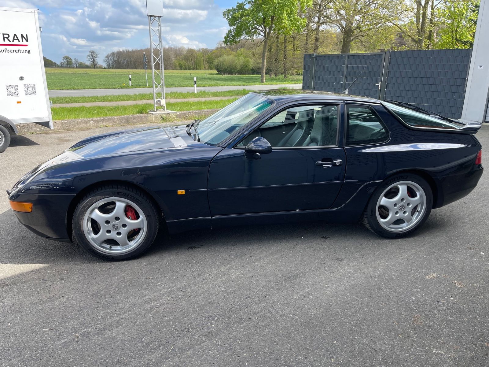 Fahrzeugabbildung Porsche 968 Coupe