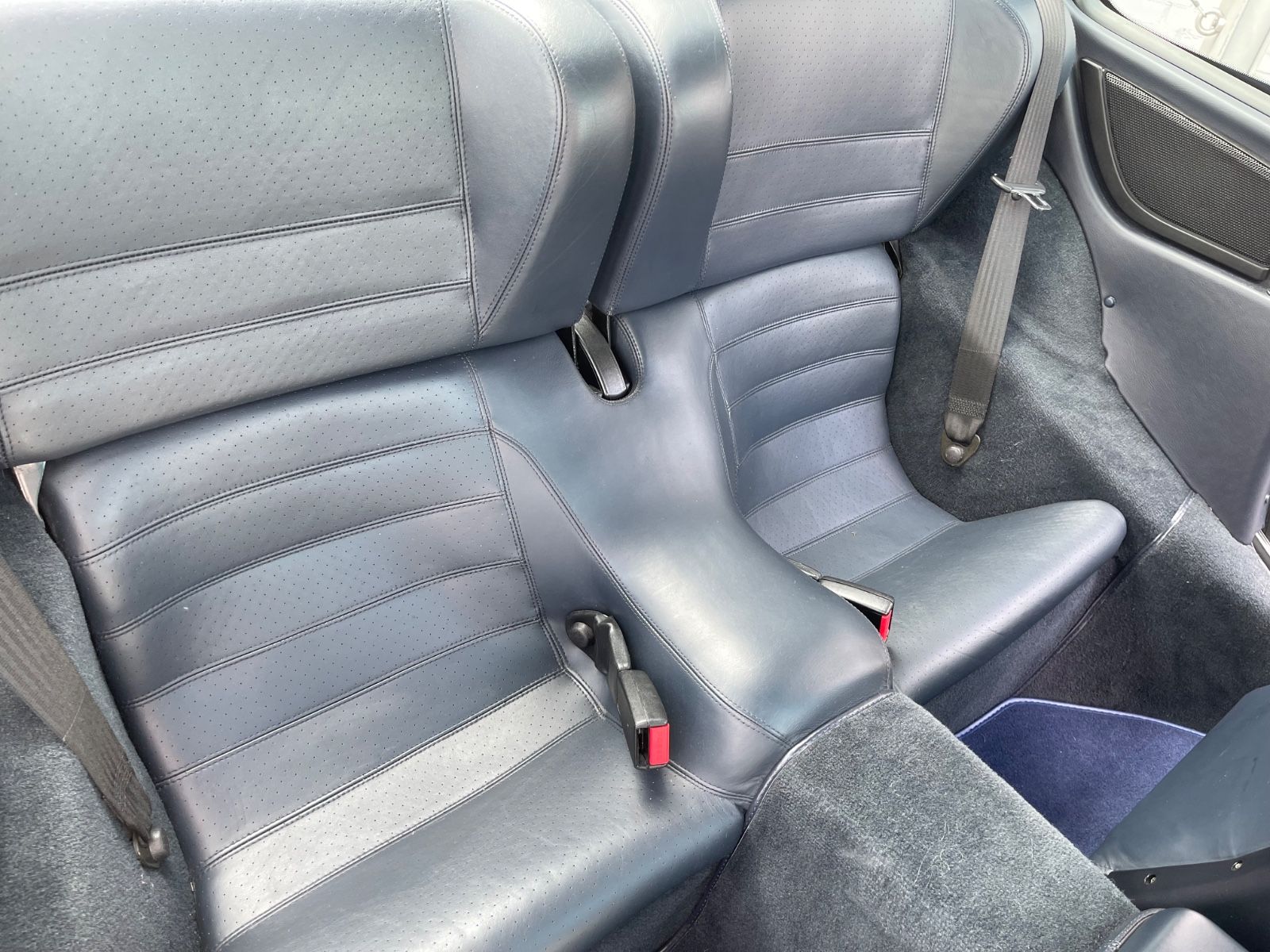 Fahrzeugabbildung Porsche 968 Coupe