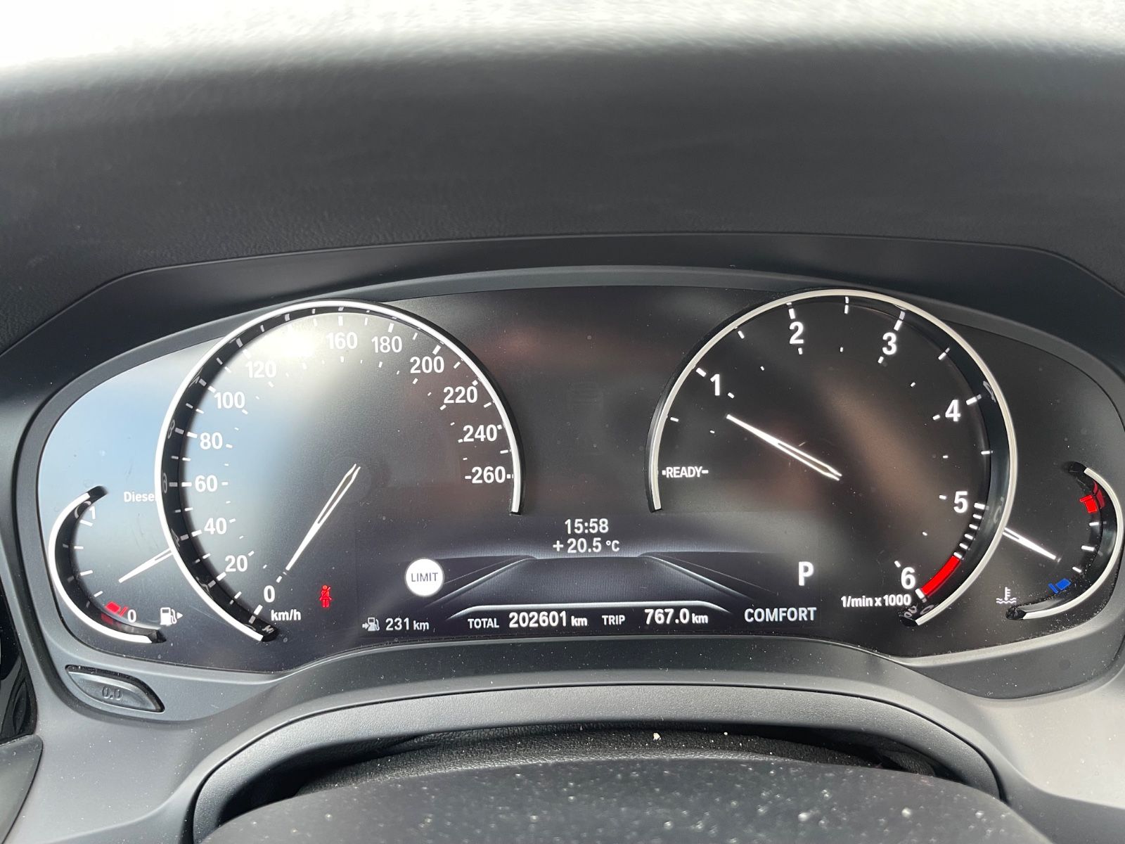 Fahrzeugabbildung BMW 320 dA Advantage