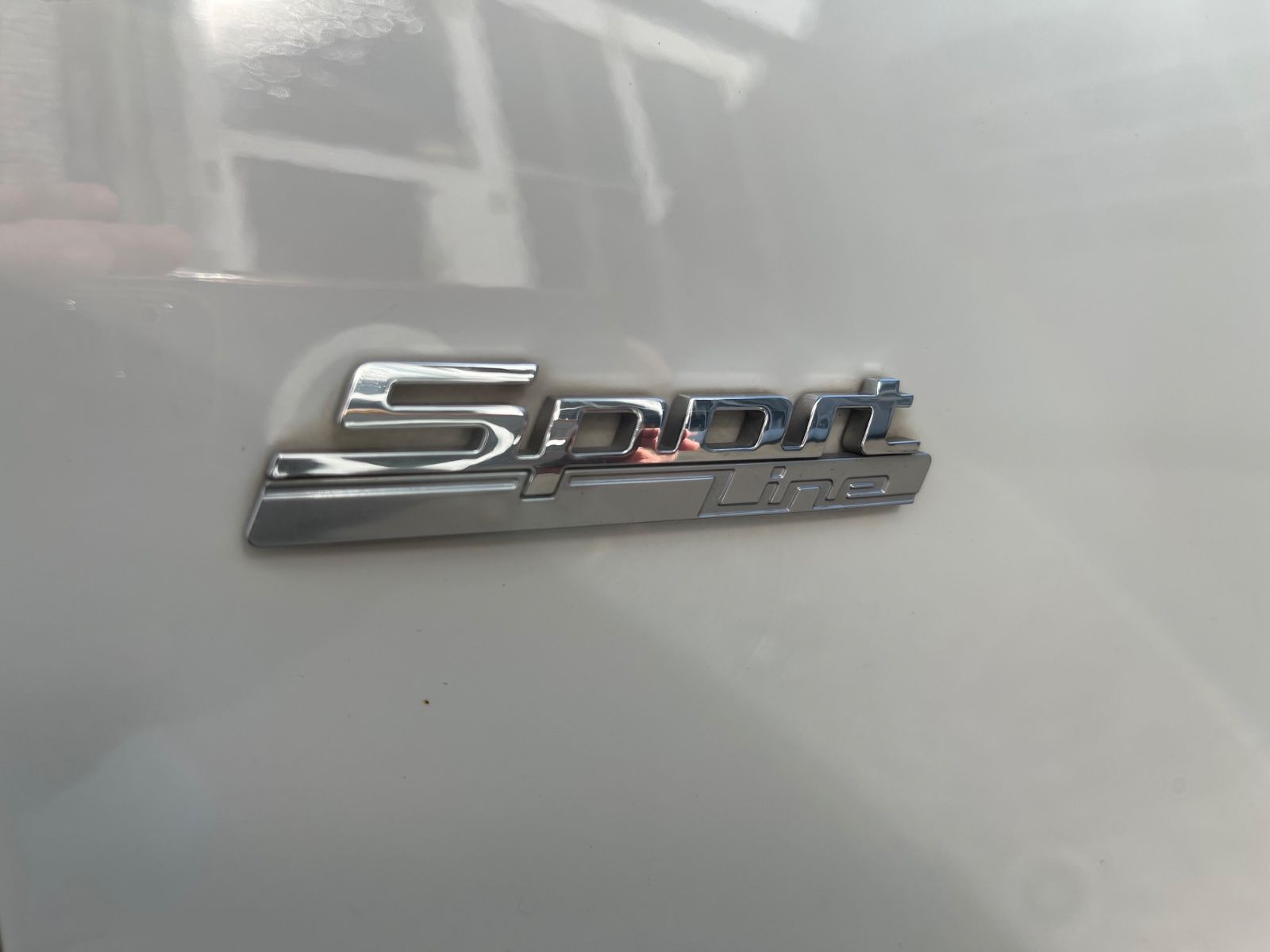 Fahrzeugabbildung BMW 118 i Sport Line