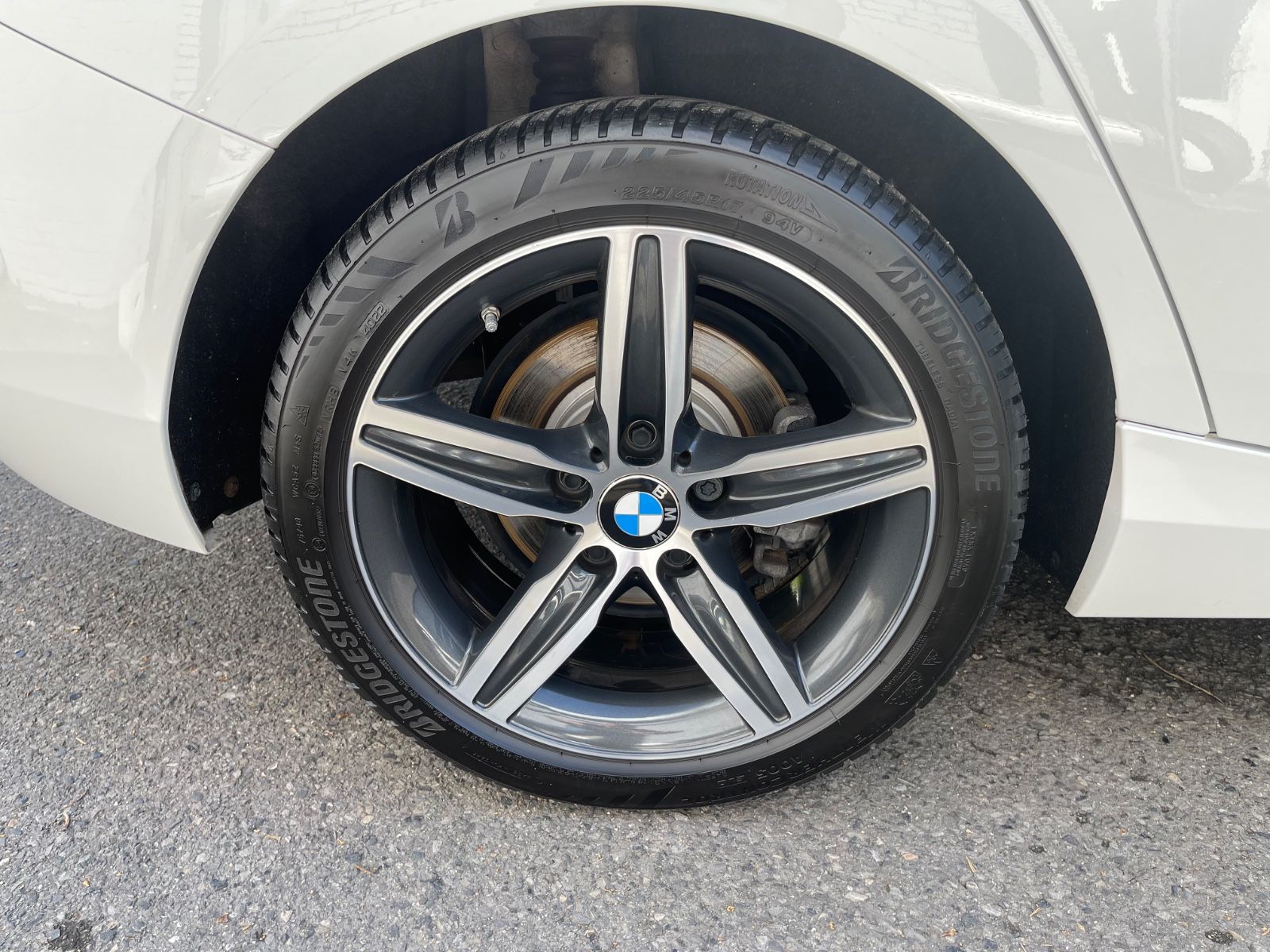 Fahrzeugabbildung BMW 118 i Sport Line