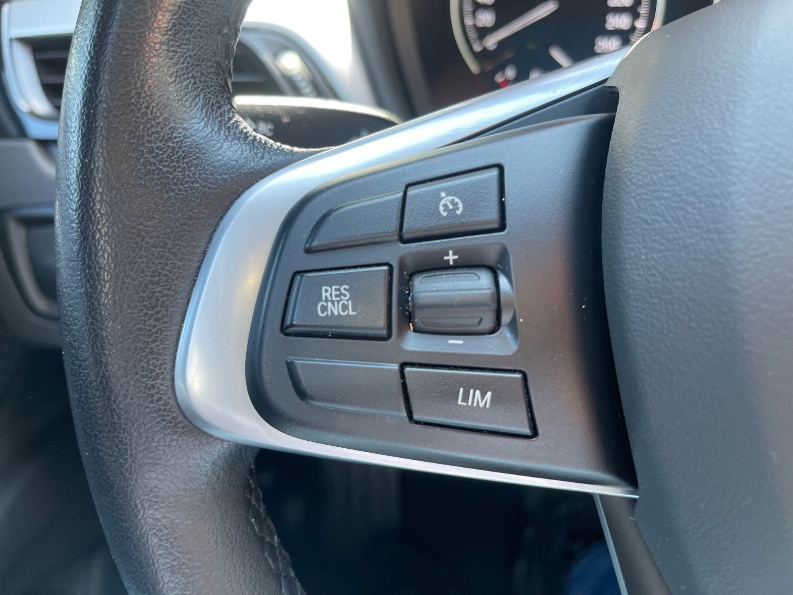 Fahrzeugabbildung BMW X1 xDrive,Navi Prof,AHK,LED,Pano,uvm.