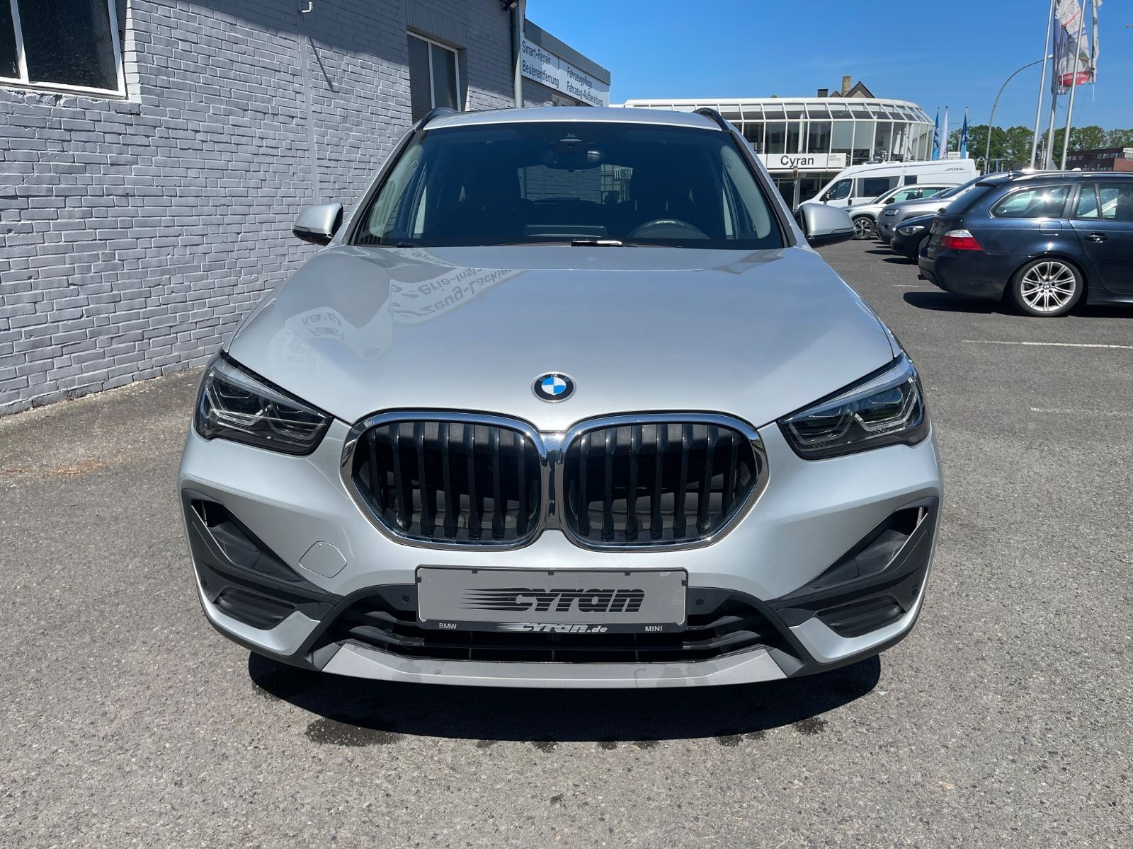 Fahrzeugabbildung BMW X1 xDrive,Navi Prof,AHK,LED,Pano,uvm.