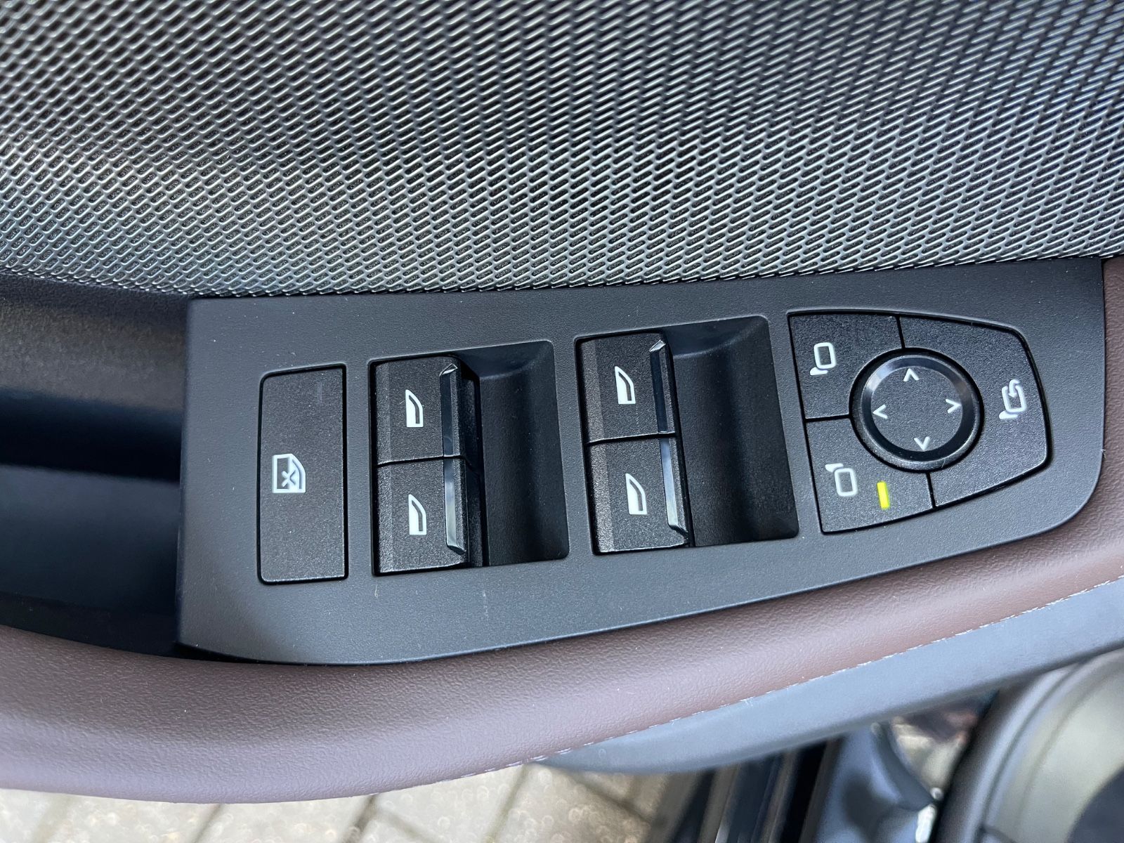 Fahrzeugabbildung BMW 120i M-Sport,NAVI,Head UP,LED uvm.